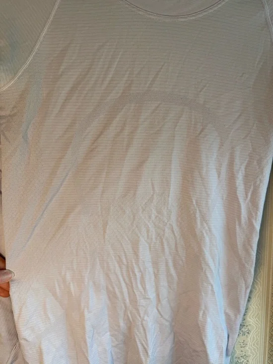 Lululemon Swiftly Tech Long-Sleeve Shirt size 4 lavender color - Picture 4 of 10